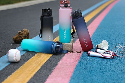 Large Capacity Sports Water Bottle | Portable & Heat Resistant